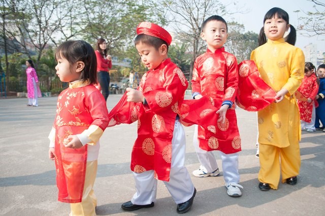 Giữ sức khỏe cho trẻ những ngày Tết
