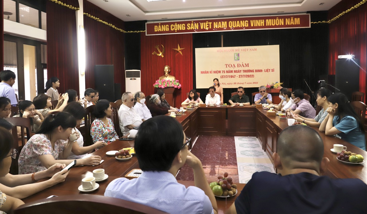 Hình ảnh: Tọa đàm nhân kỉ niệm 75 năm Ngày Thương binh liệt sỹ